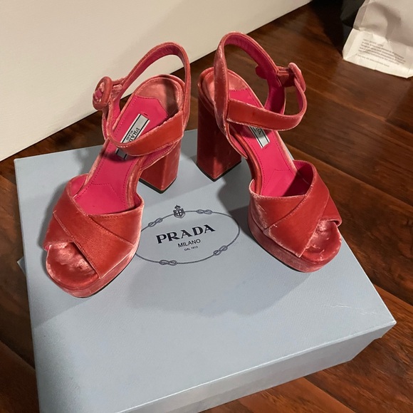 Prada Women's Pink Velvet Platform Heels - Picture 1 of 5
